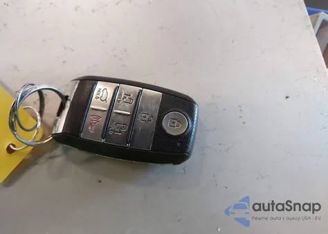 2015 Kia Sedona Ex from USA, damaged, VIN KNDMC5C18F6049611